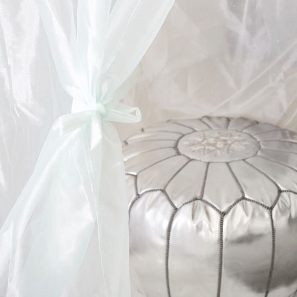 Pottery Barn Disney Frozen twin bedding - Picture 11 of 11